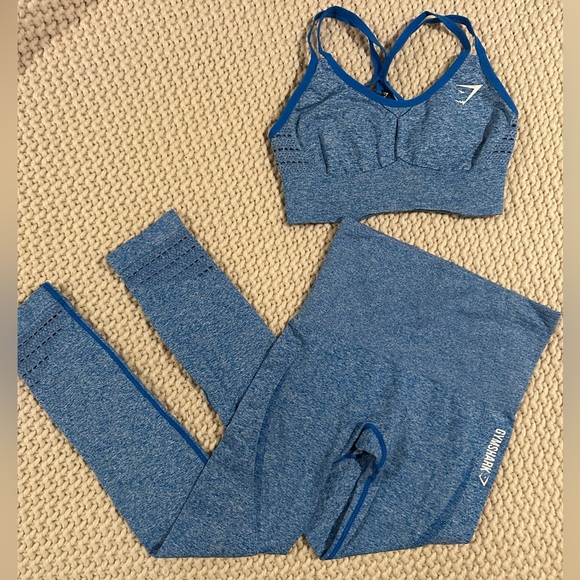 Gymshark set - Picture 1 of 3